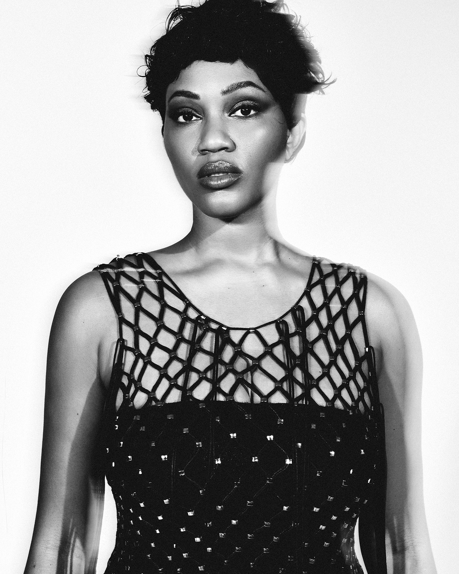 Luedji Luna Dire&ccedil;&atilde;o criativa: Pedro Moura + Lucas Teixeira Edi&ccedil;&atilde;o de moda: Pedro Moura Foto: Henrique Falci Beleza: Ian Ribeiro(make) + Mabatha(cabelo) Assitente foto: Vini Burghetti Assitente moda: Taina Castro + Barbara Milena