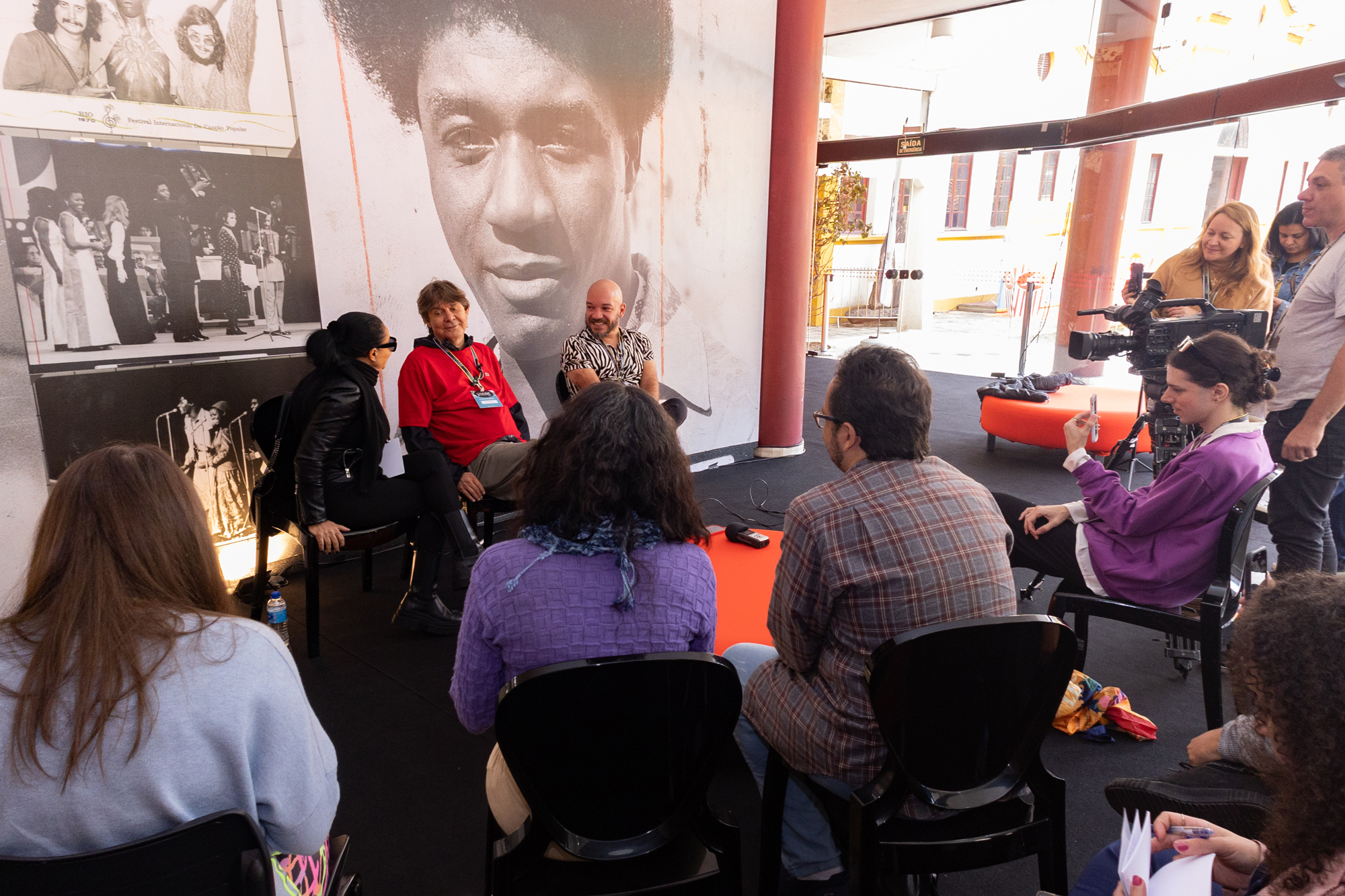 coletiva de imprensa na 18a CineOP com L&ocirc; Borges