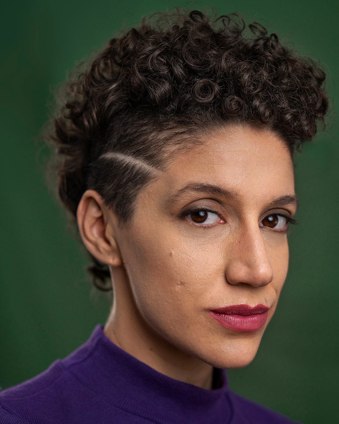 autora-luiza-rom&atilde;o-fotograda-por-luiza-sulem.