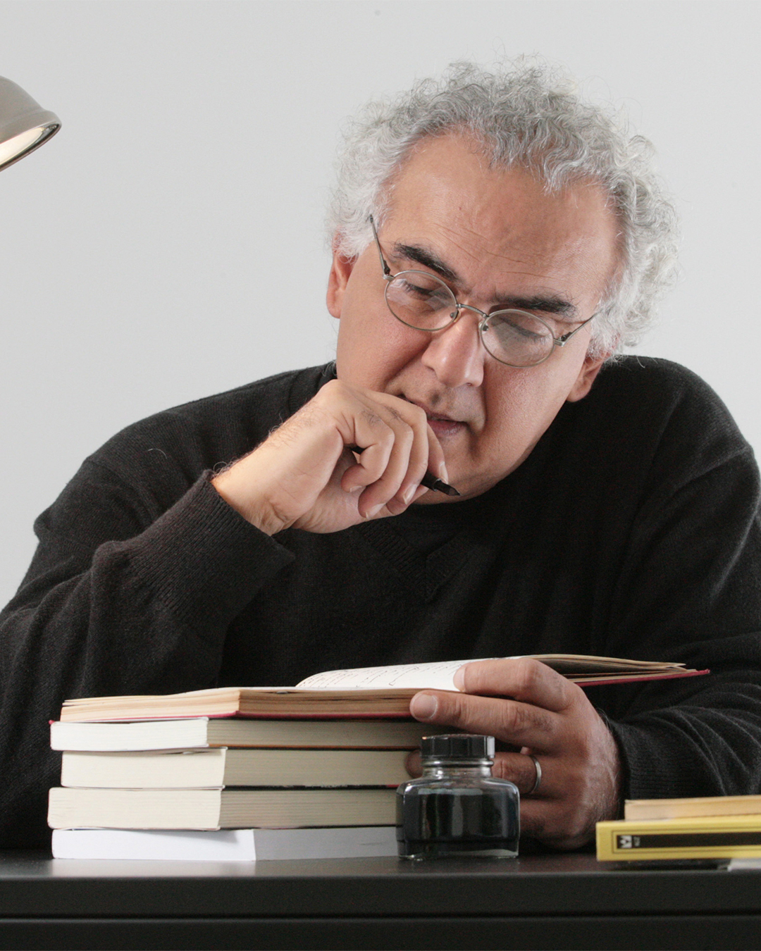 o-escritor-milton-hatoun-autor-do-livro-dois-irm&atilde;os-fotografado-por-wanezza-soares.