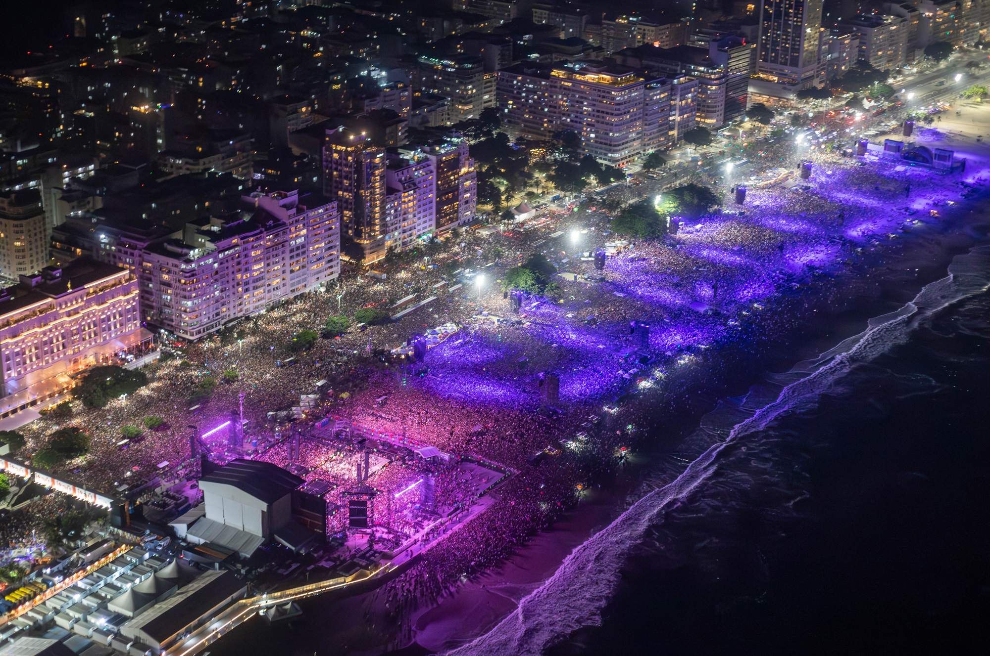 madonna-copacabana-rio-de-janeiro-show