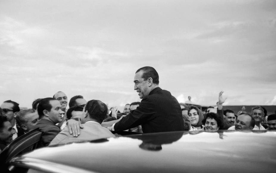 P004TF040112Presidente Juscelino Kubitschek no dia da inauguração de Brasília, DF, 1960