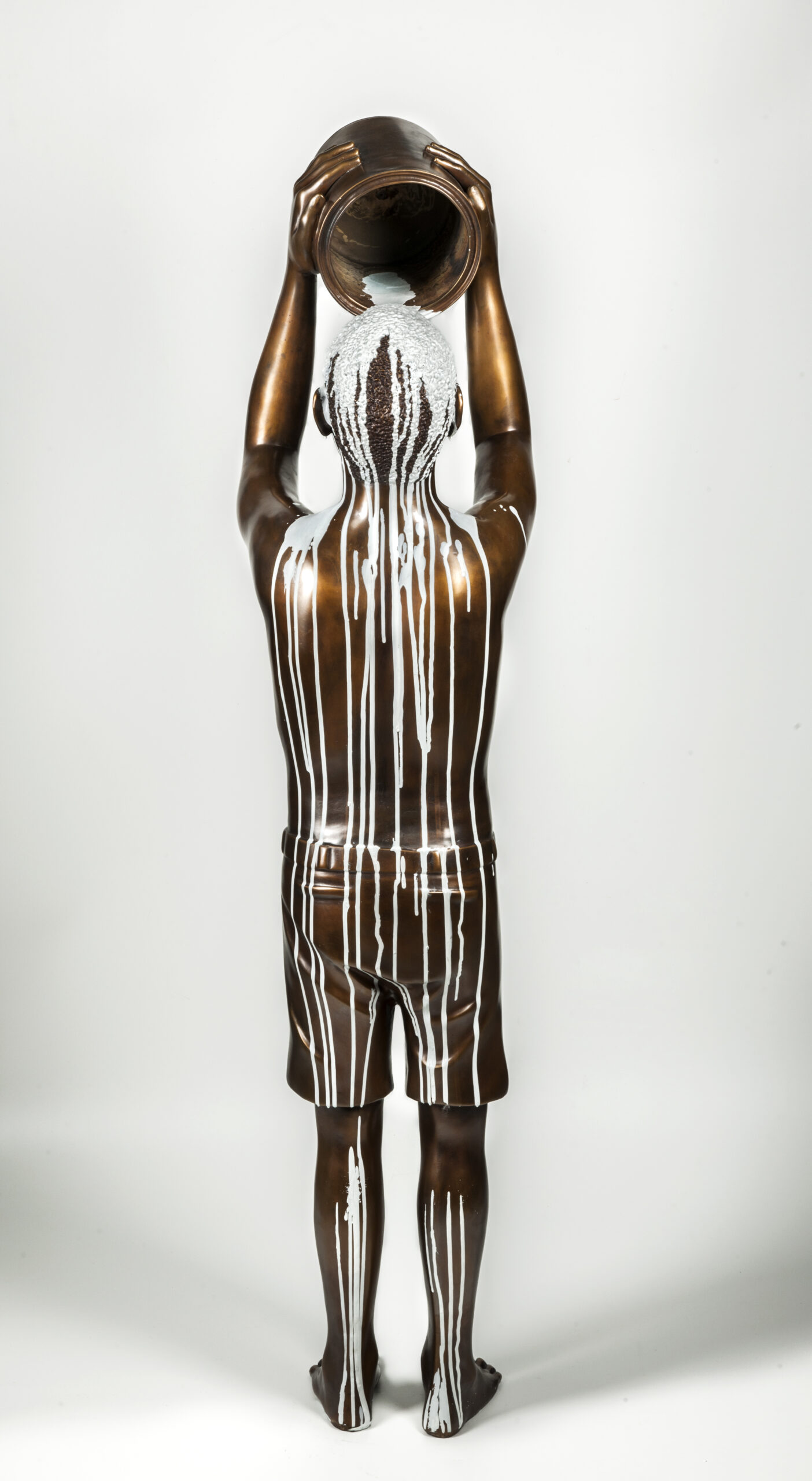 flavio-cerqueira-exposicao-escultura-metal-tinta