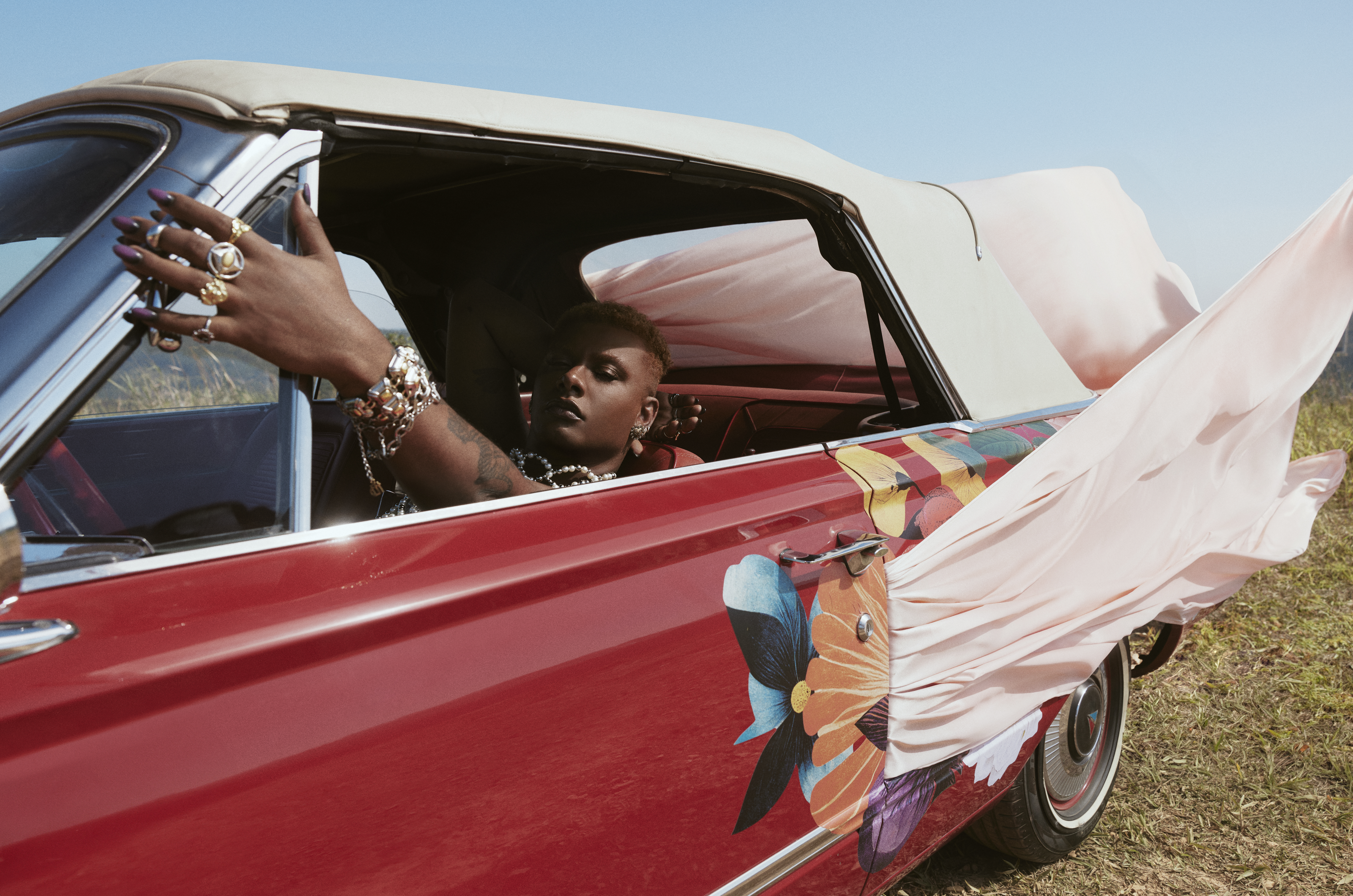 liniker-single-disco-caju-