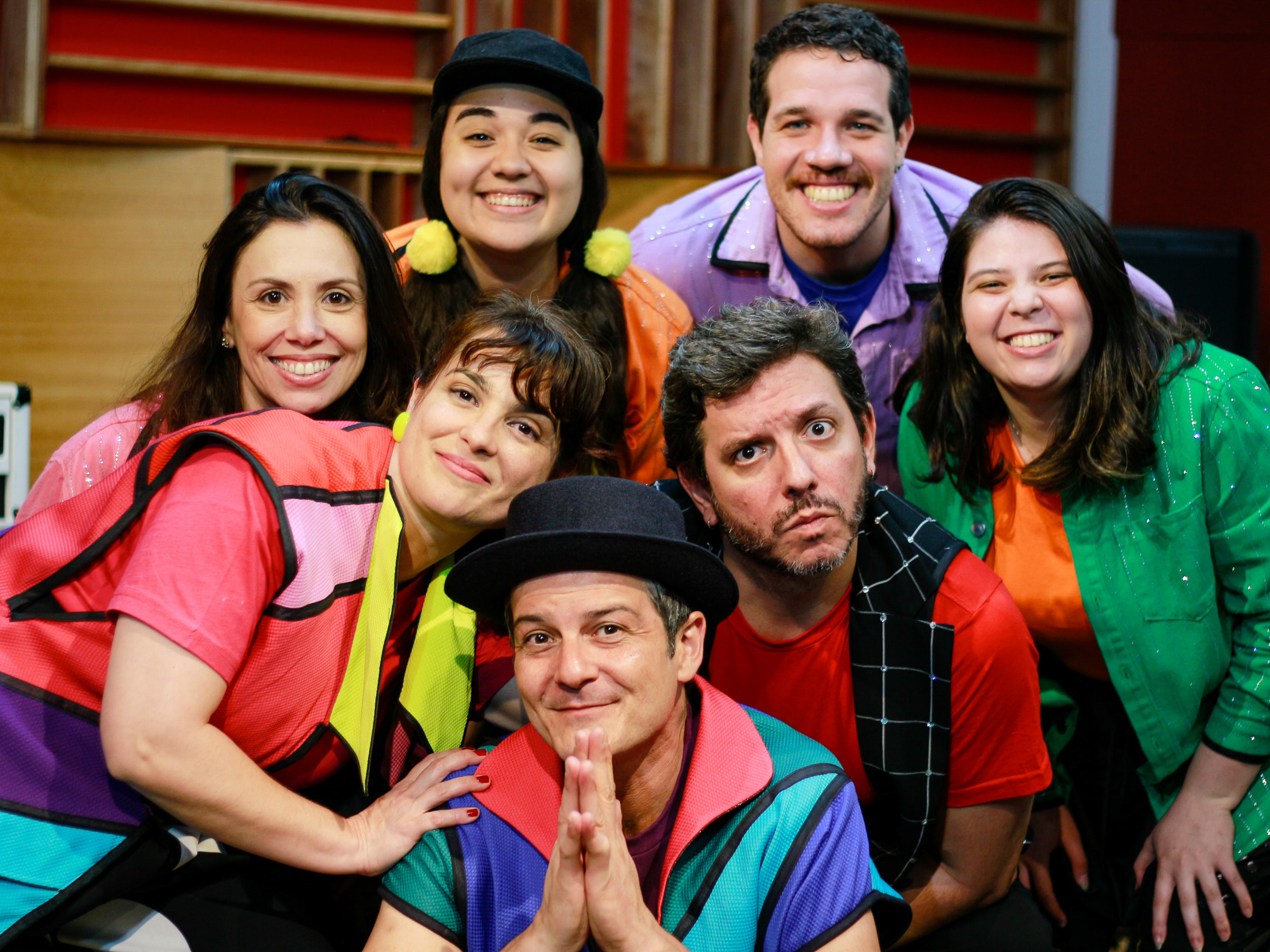 peca-infantil-teatro-parlendo-eu-voce-todo-mundo