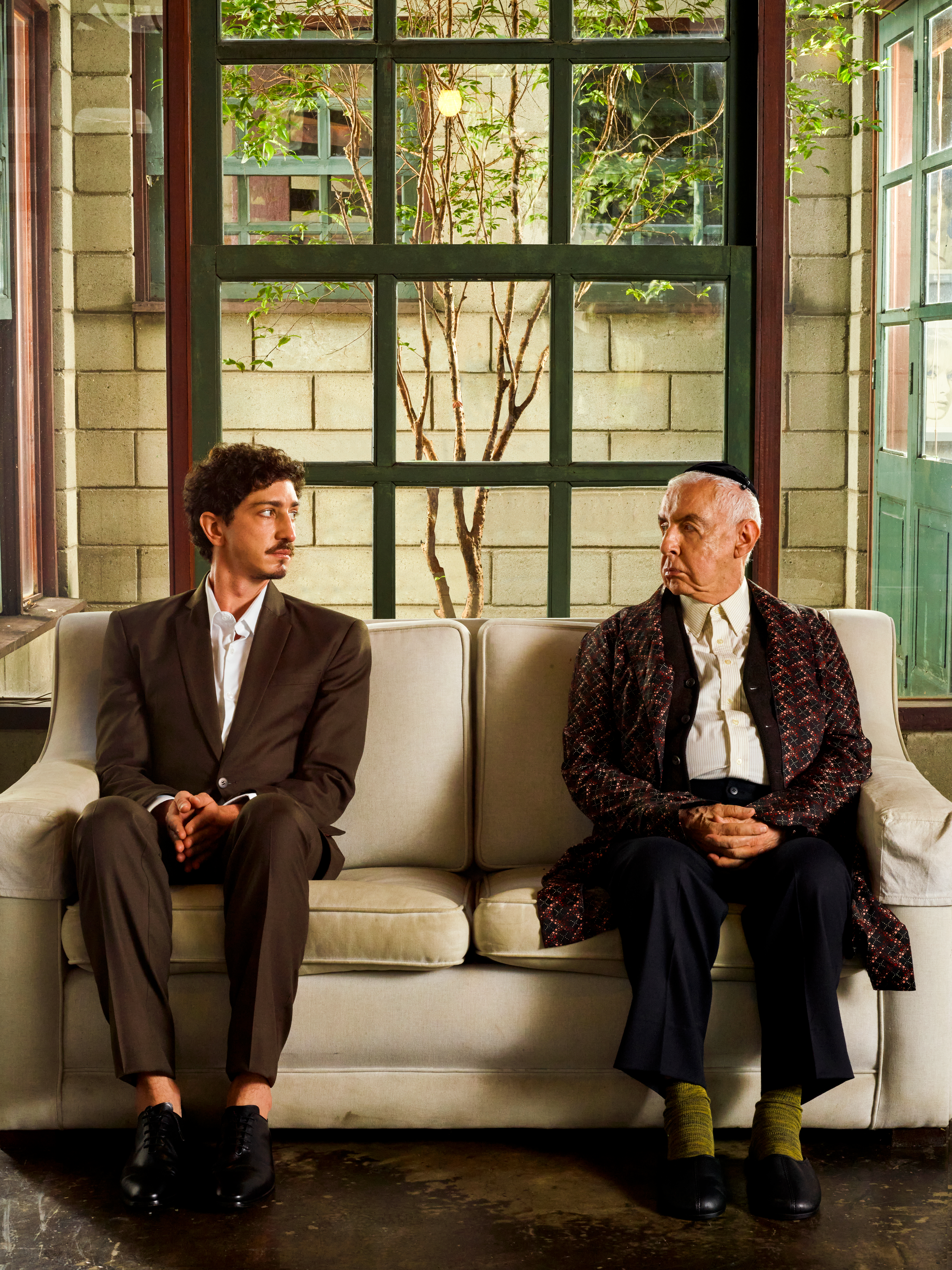 visitanndo-sr-green-elias-andreato-comedia