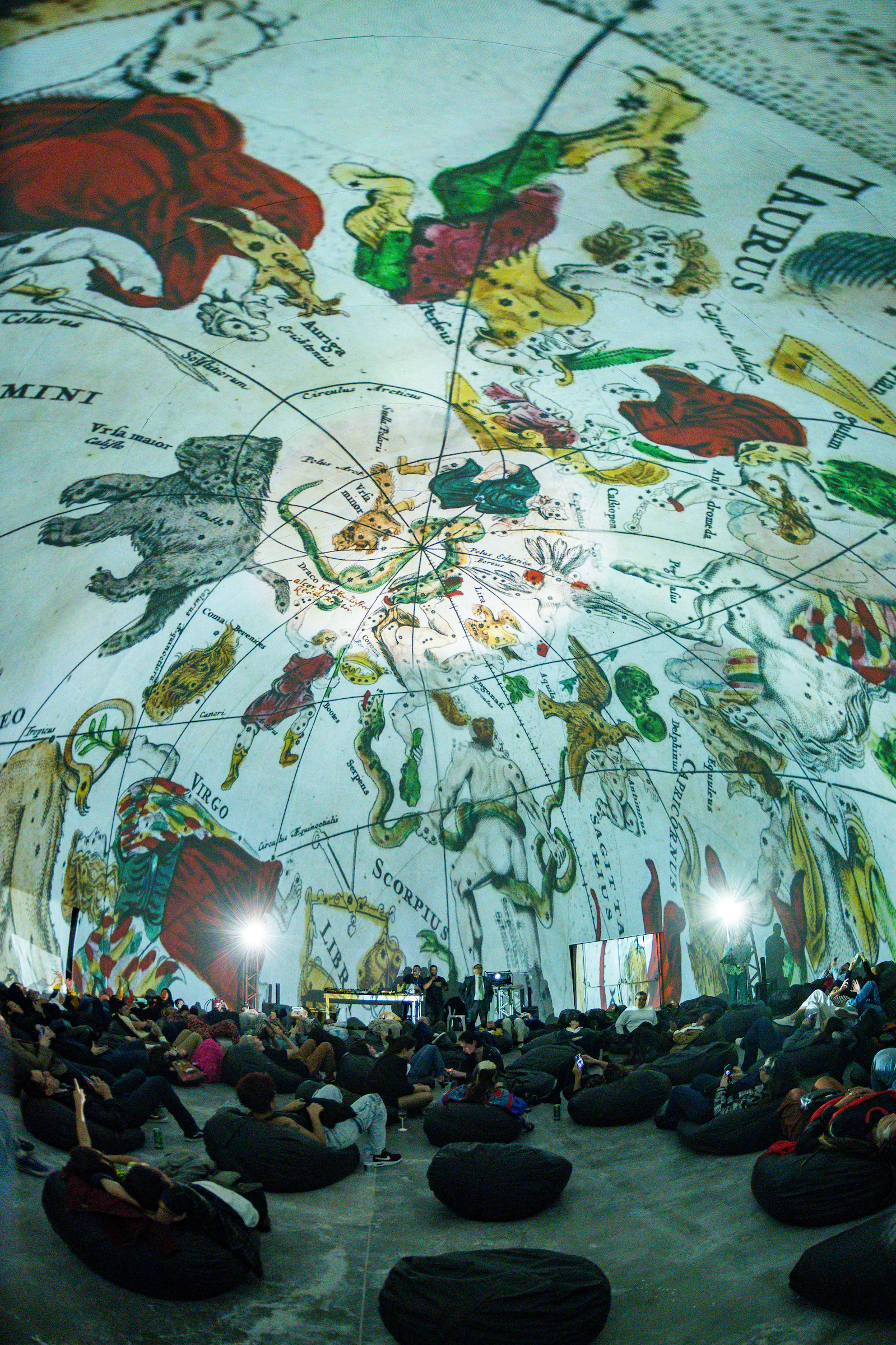 visualfarm-gymnasium-exposiccao-imersiva-projecao-cinema-leonardo-da-vinci