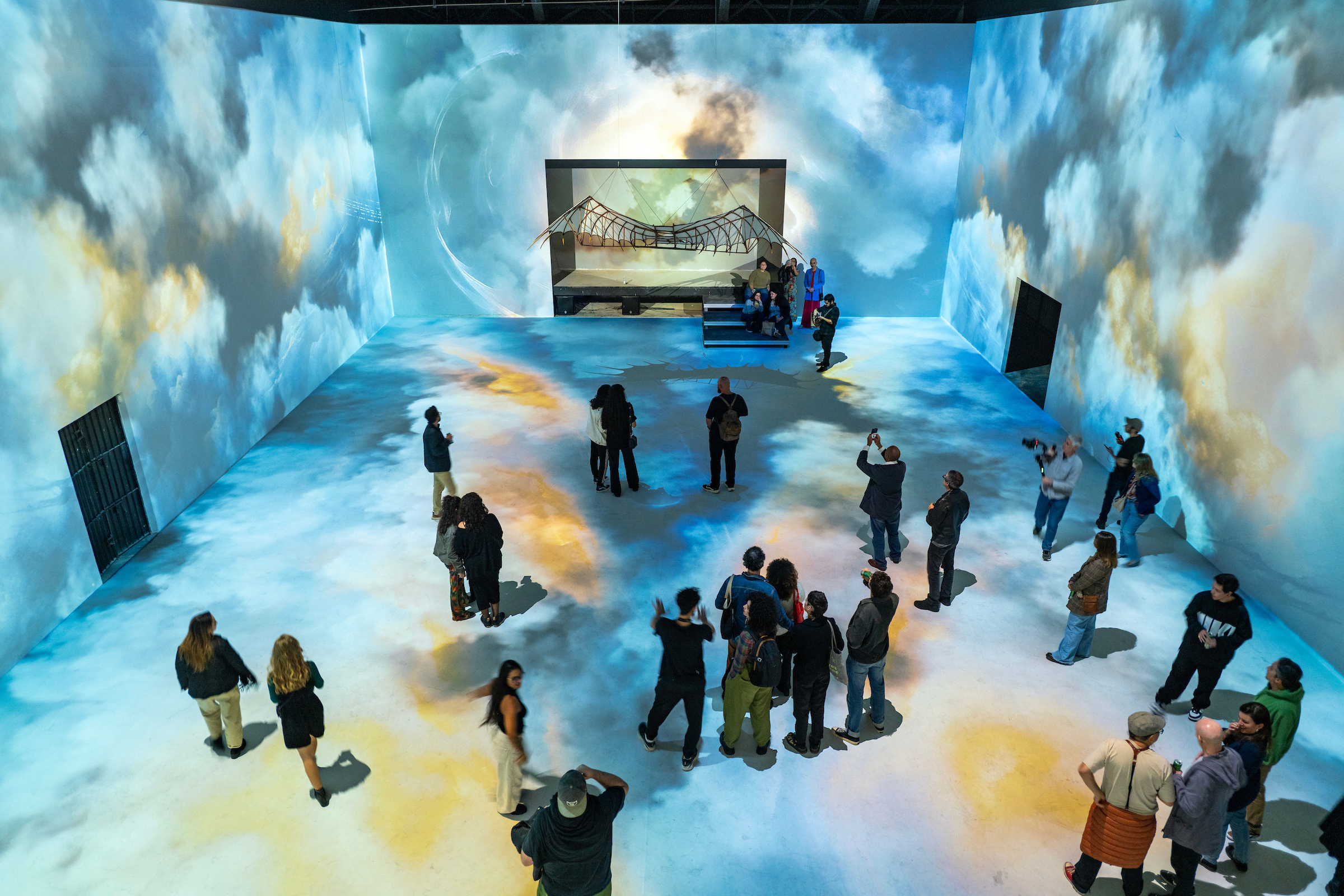 visualfarm-gymnasium-exposiccao-imersiva-projecao-cinema-leonardo-da-vinci