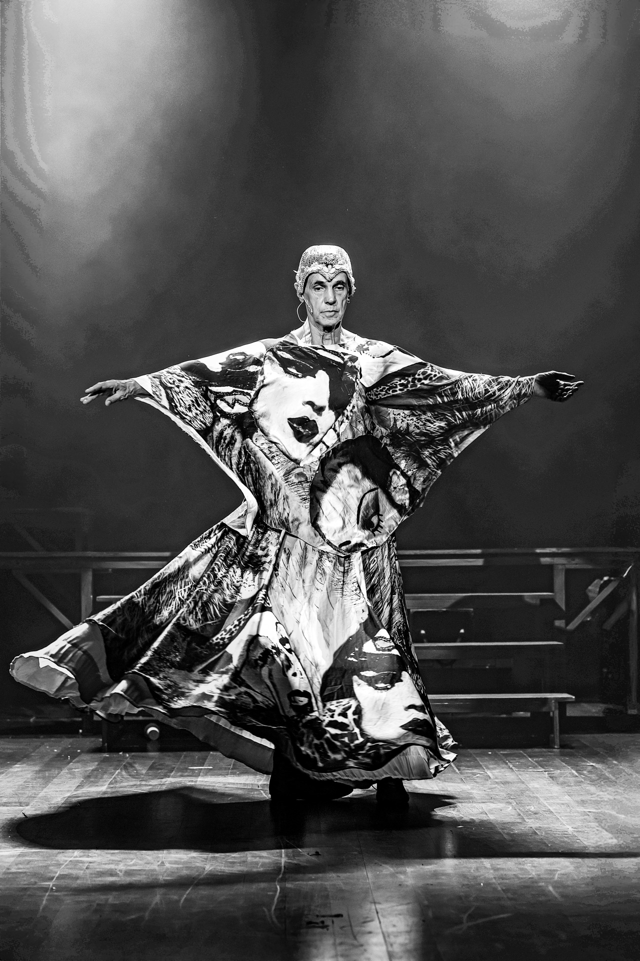 dzi-croquettes-teatro-danca-musical