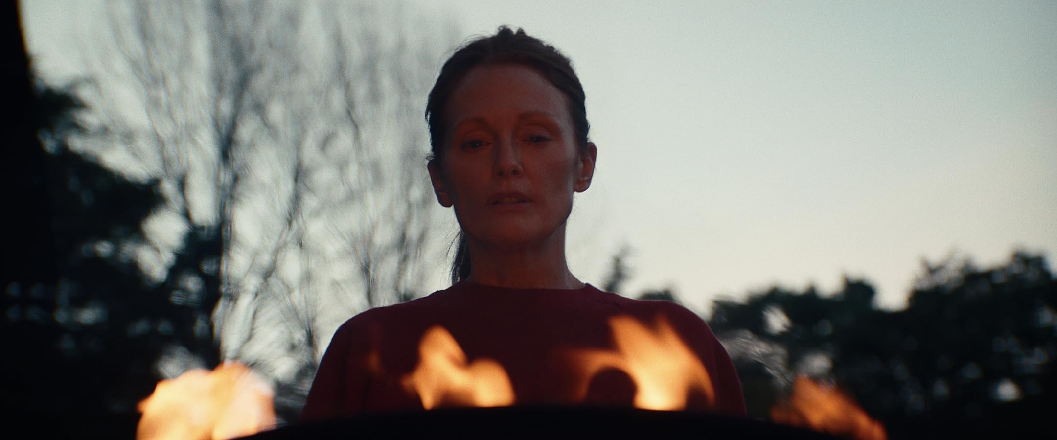 vale-eco-echo-valley-julianne-moore-sidney-sweeney-apple-tx