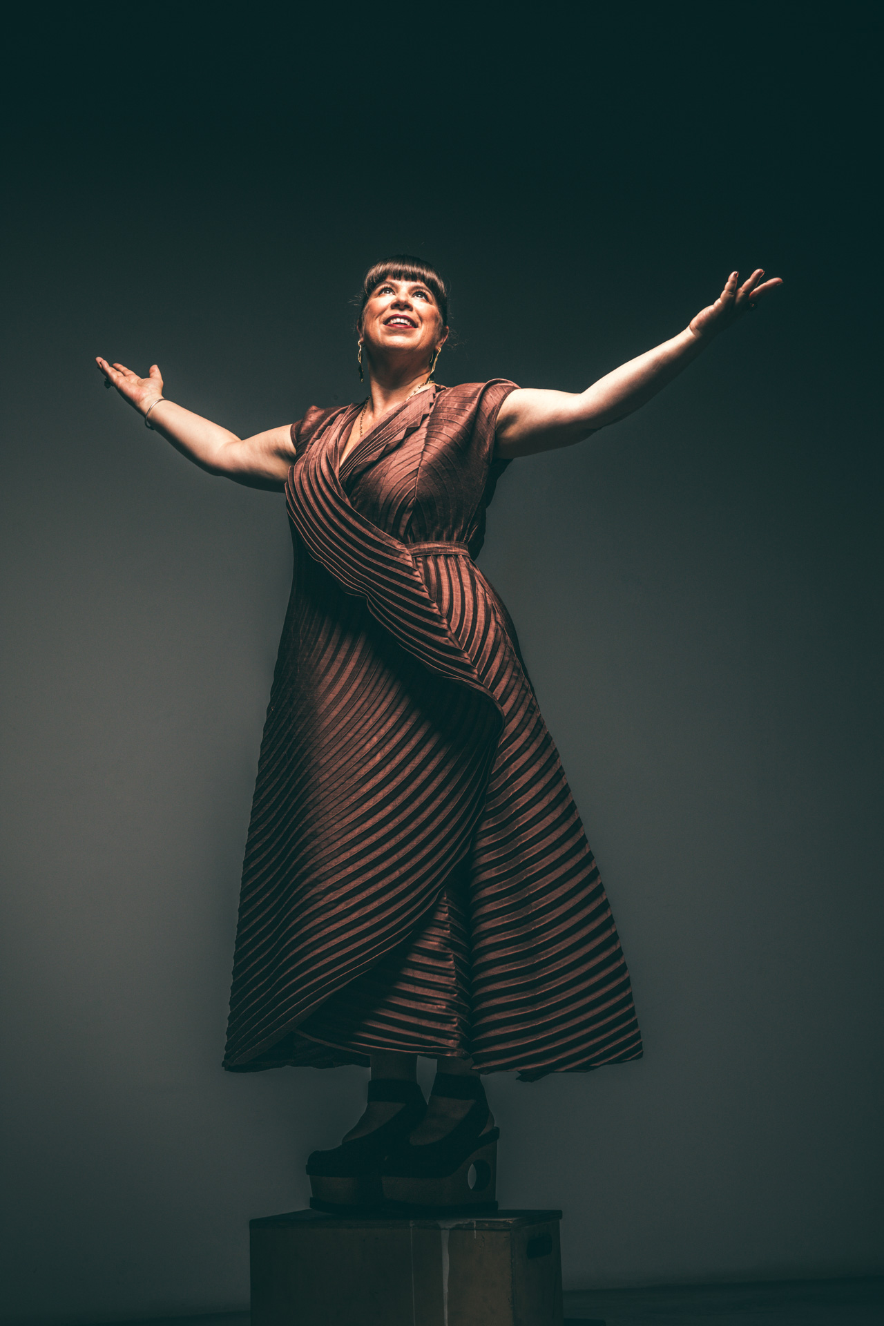 joana-vasconcelos-exposicao-arte-moderna-contemporanea-around-world-gota-abstrato