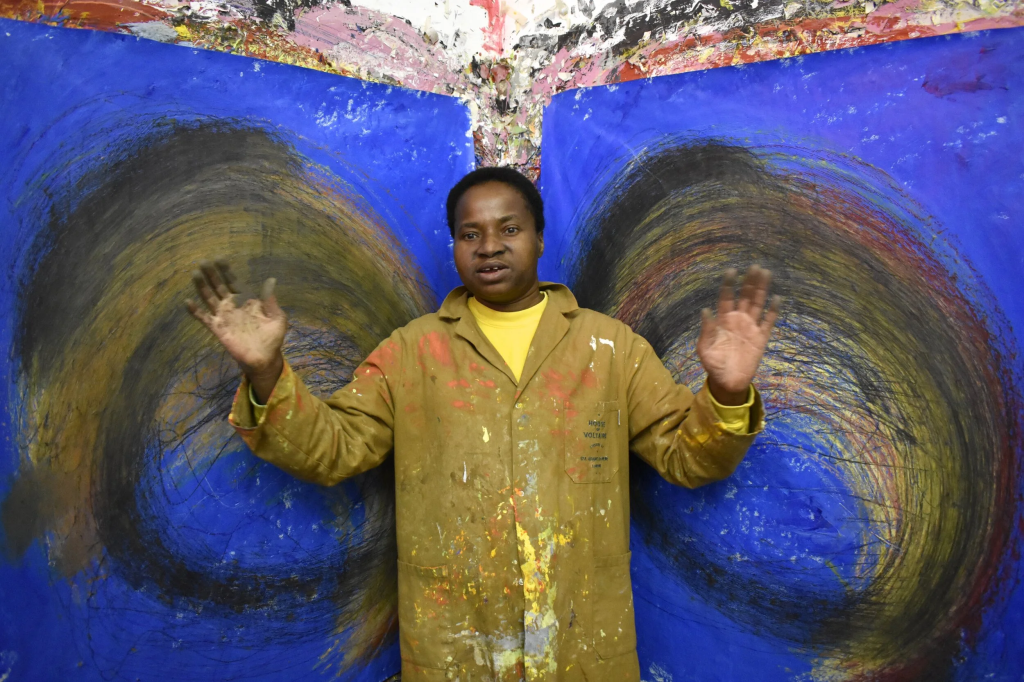 Nnena Kalu se torna a primeira artista com deficiência intelectual a ganhar o Turner Prize