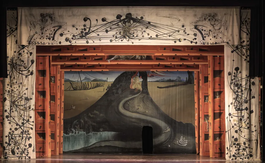 Maior obra de Salvador Dalí vai a leilão em Paris